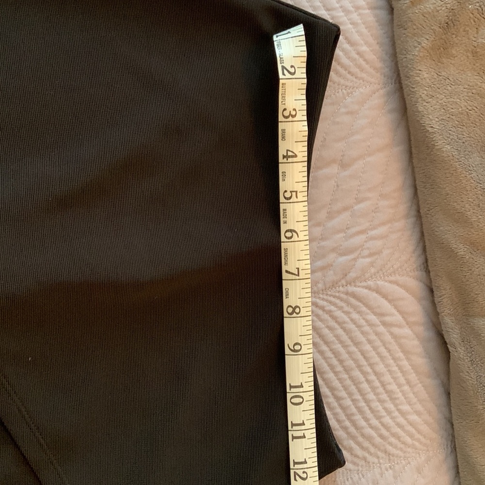 TOBI SKORT - Picture 5 of 5